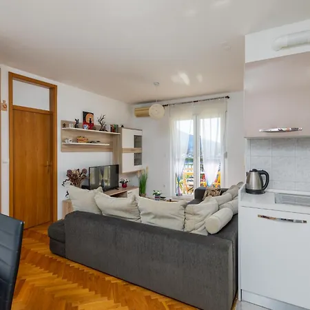 Marijo Apartment Omis